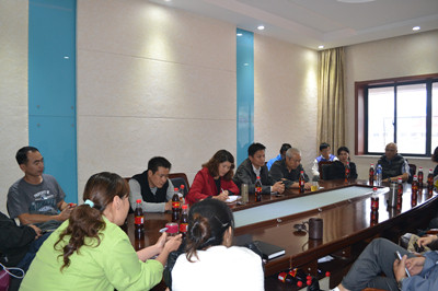 体育部召开运动会总结研讨会