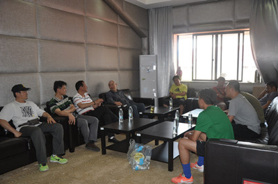 体育部召开高水平队伍建设研讨会